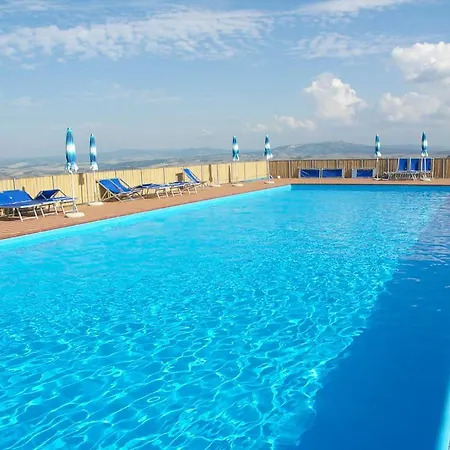 Lägenhet Sleeps 2 Pool Wifi T764956 Lajatico